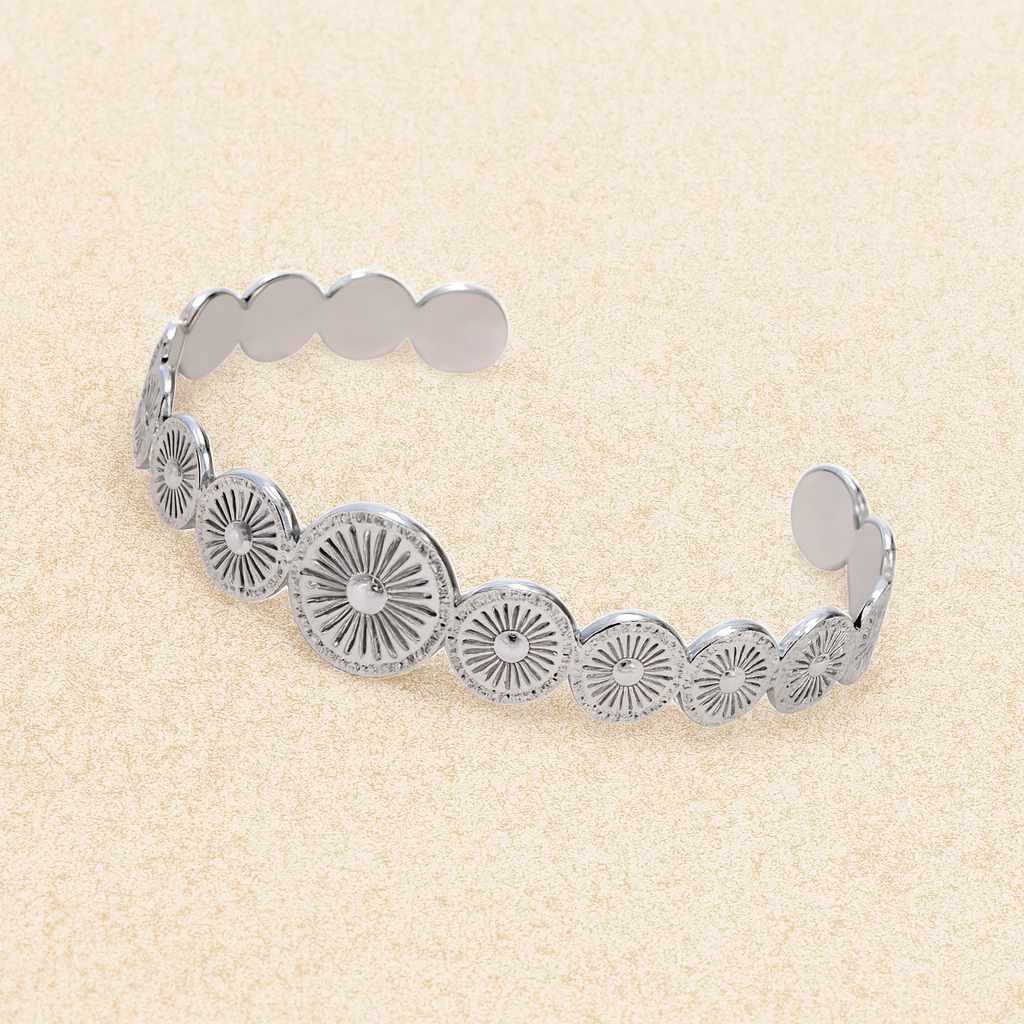 Anouk Vintage Cuff Bangle