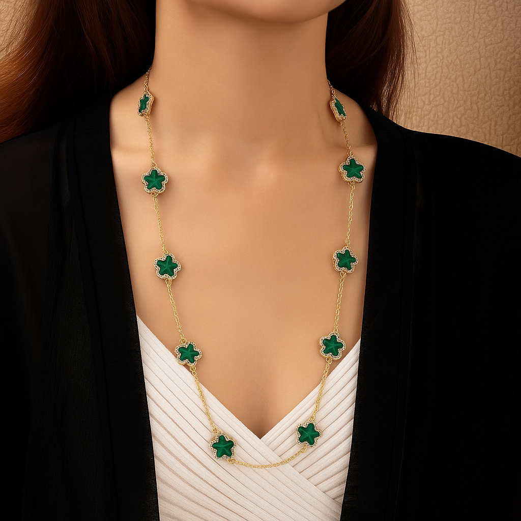 Clover Green Necklace