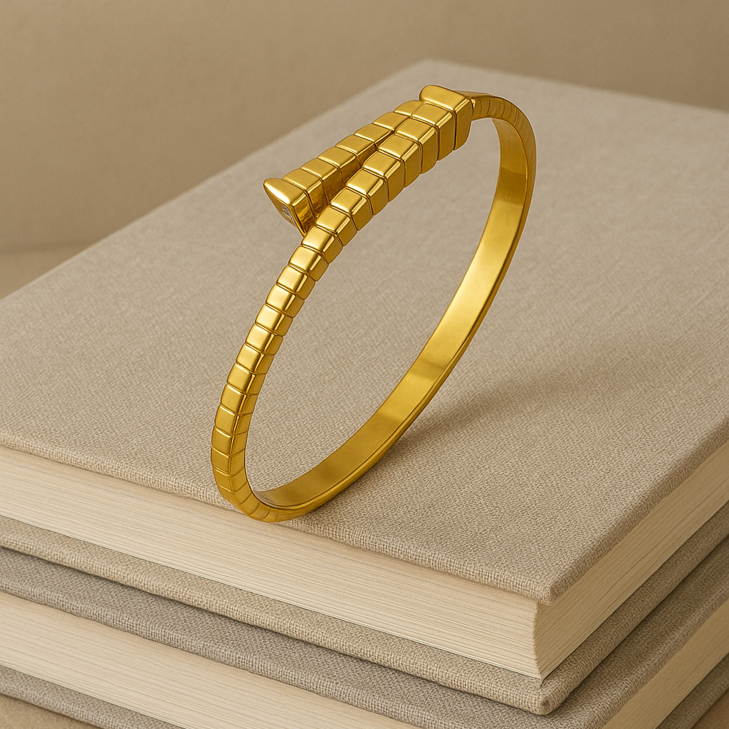 Charlotte Textured Bangle