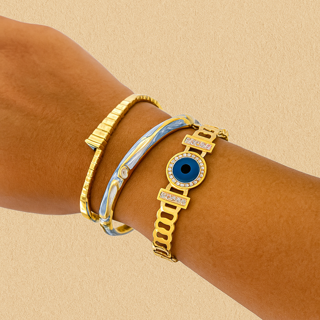 Angel Eye Charm Bangle