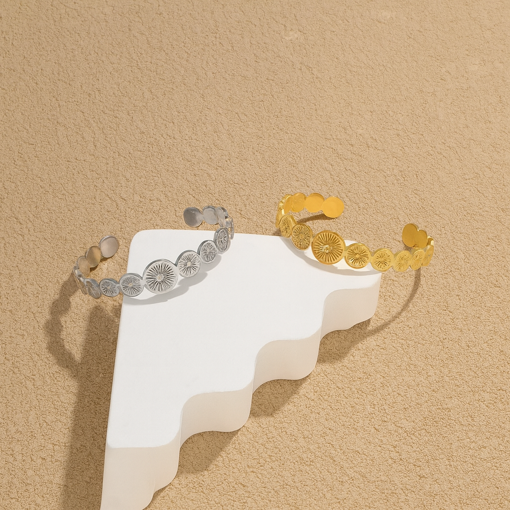 Anouk Vintage Cuff Bangle