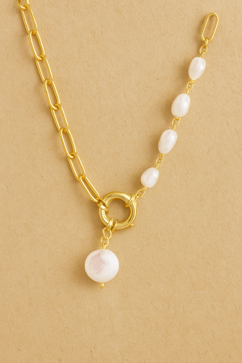 Calista Pearl Necklace