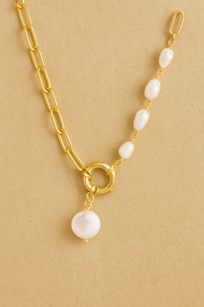 Calista Pearl Necklace