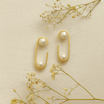 Sussane Pearl Earrings
