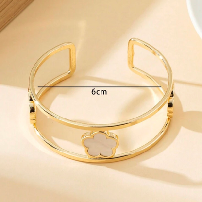 Clover White Bangle