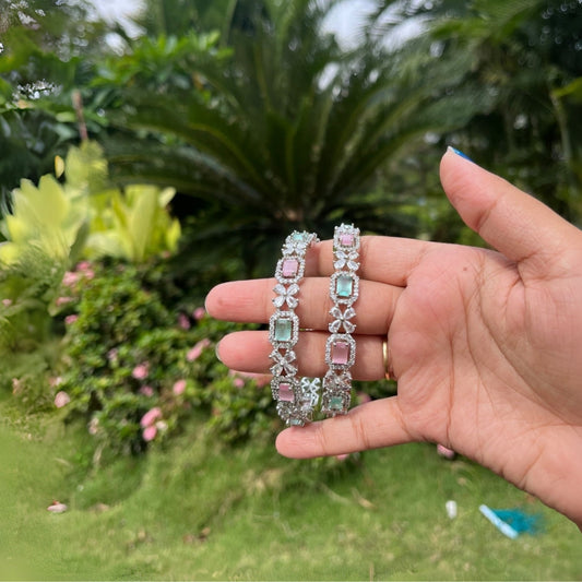 Saanvi Bangles