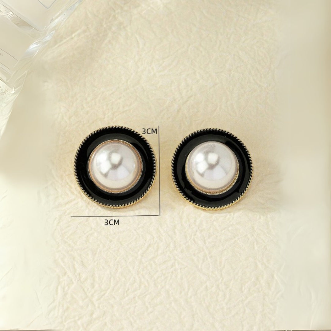 Pearl Studs