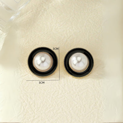 Pearl Studs