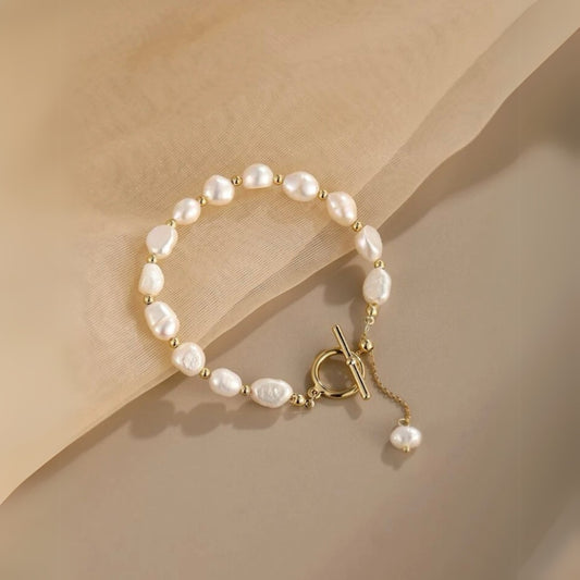 Siara Natural Pearl Bracelet