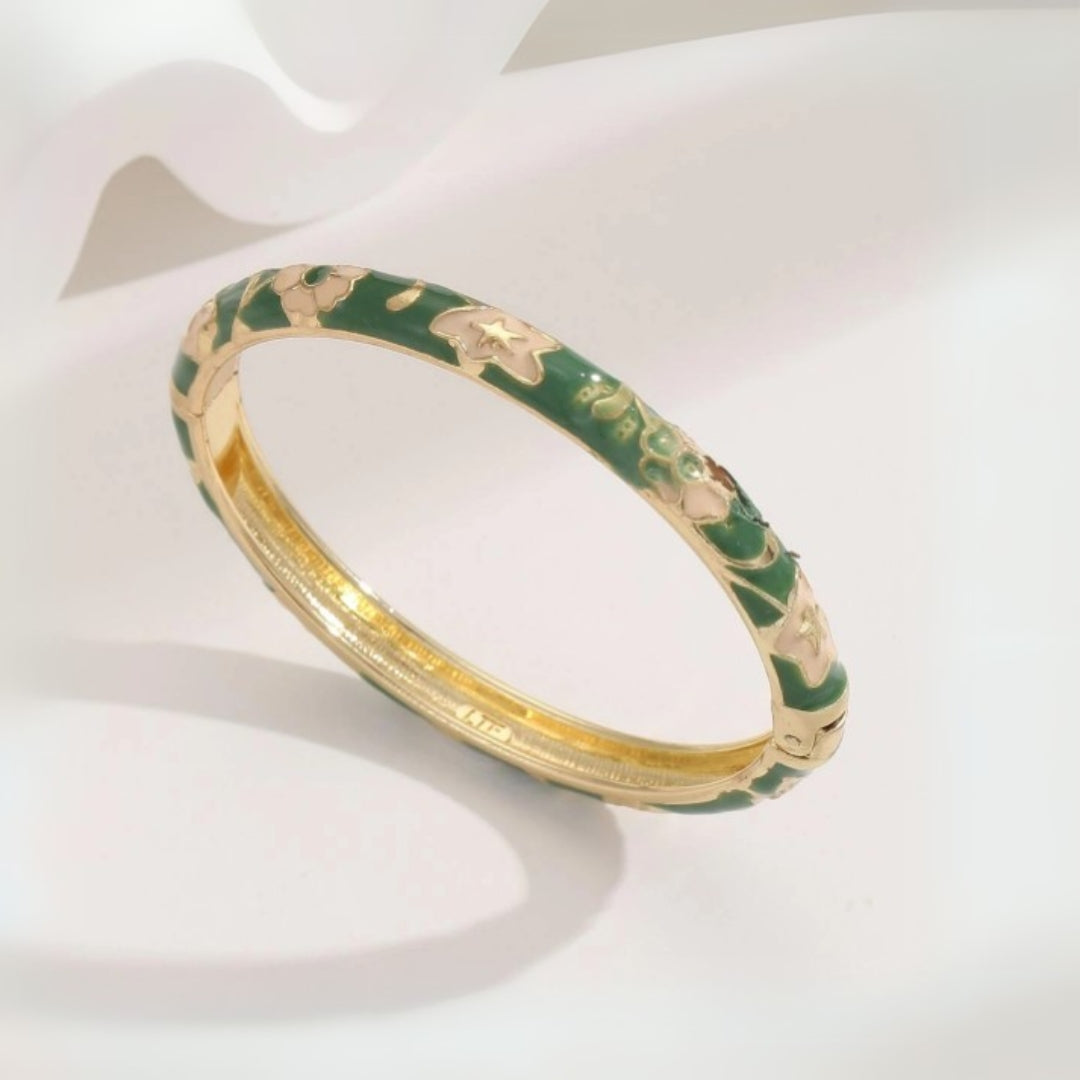 Eva Bangle