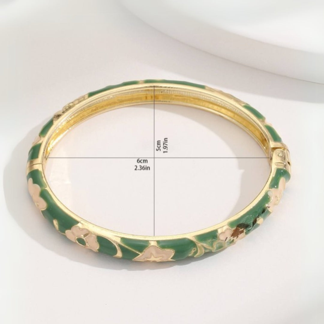 Eva Bangle