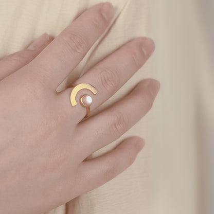 Lunar Ring