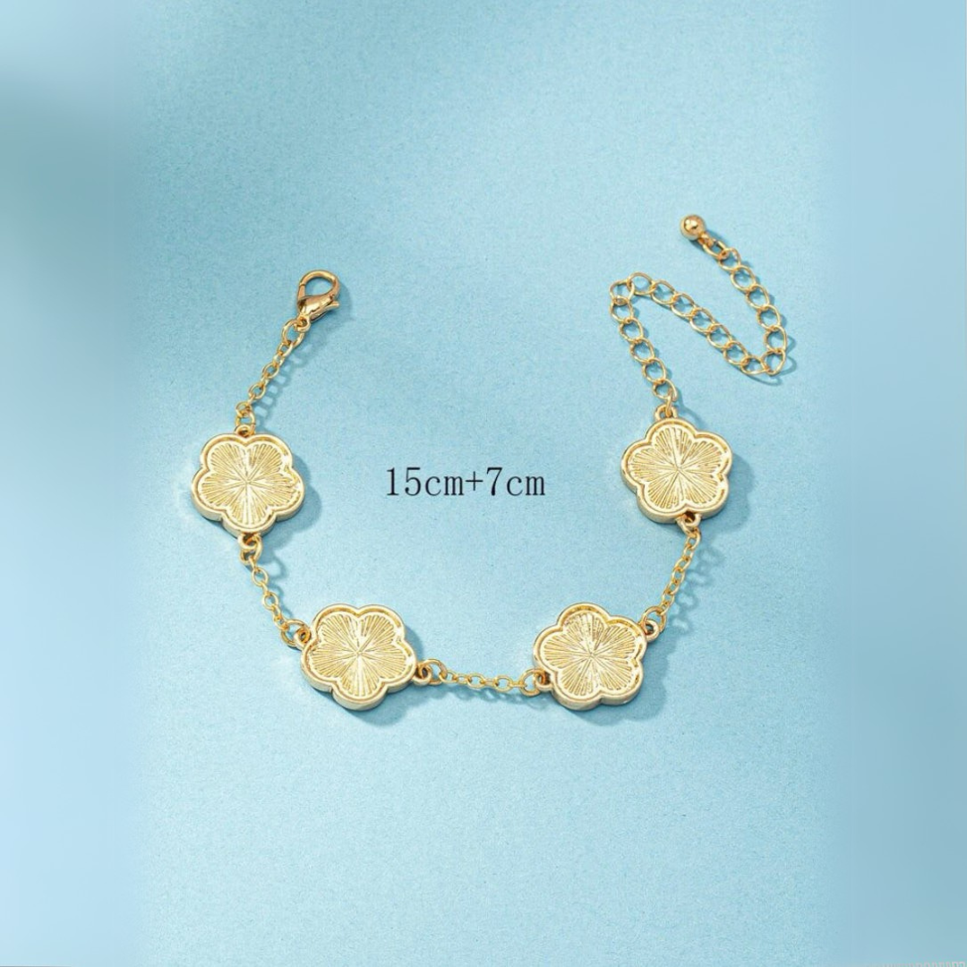 Clover Gold Bracelet