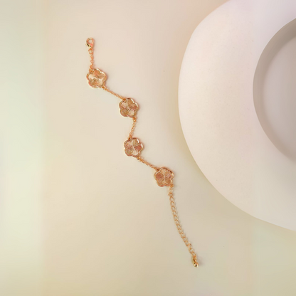 Clover Gold Bracelet