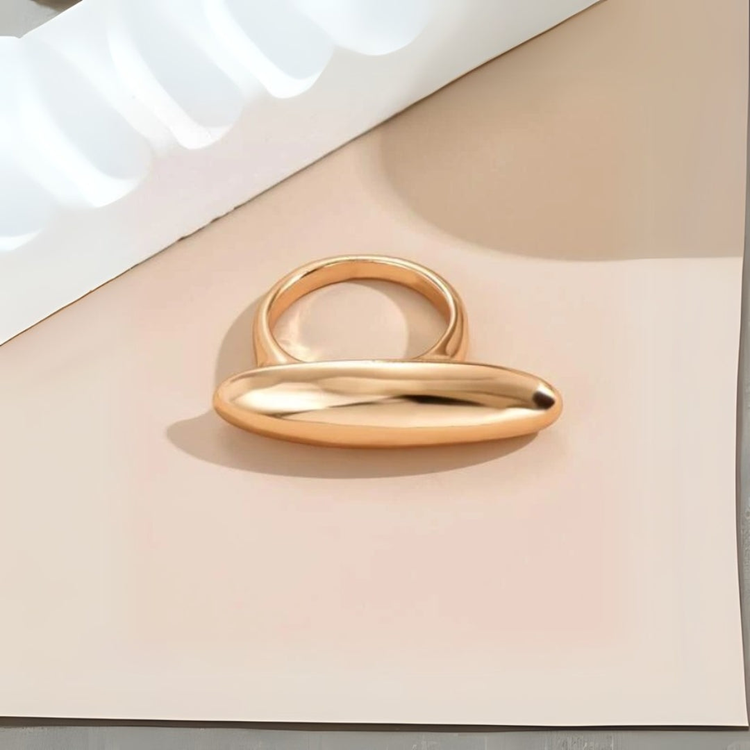 Sussy Gold Ring