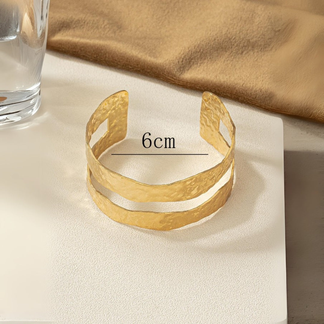 Zahra Cuff Bangle