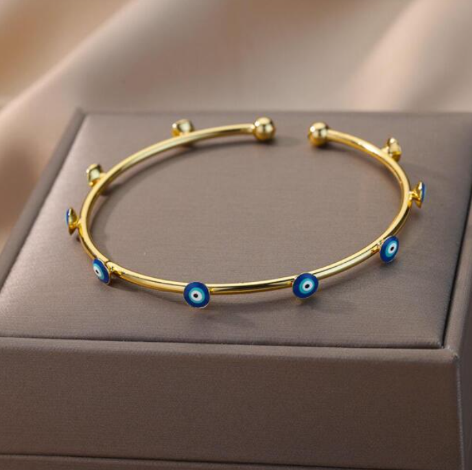 Quinn Evil Eye Bangle