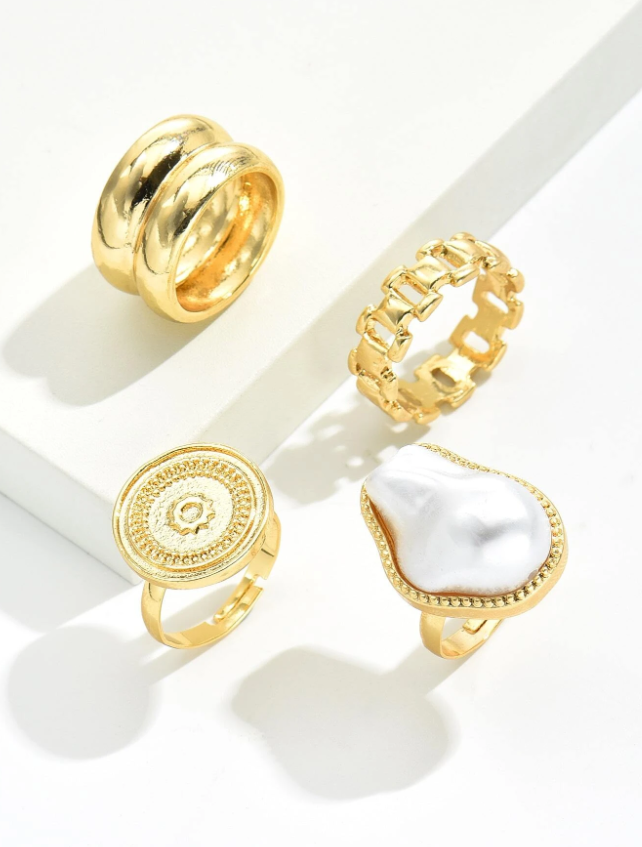 Lyla Ring Set of 4